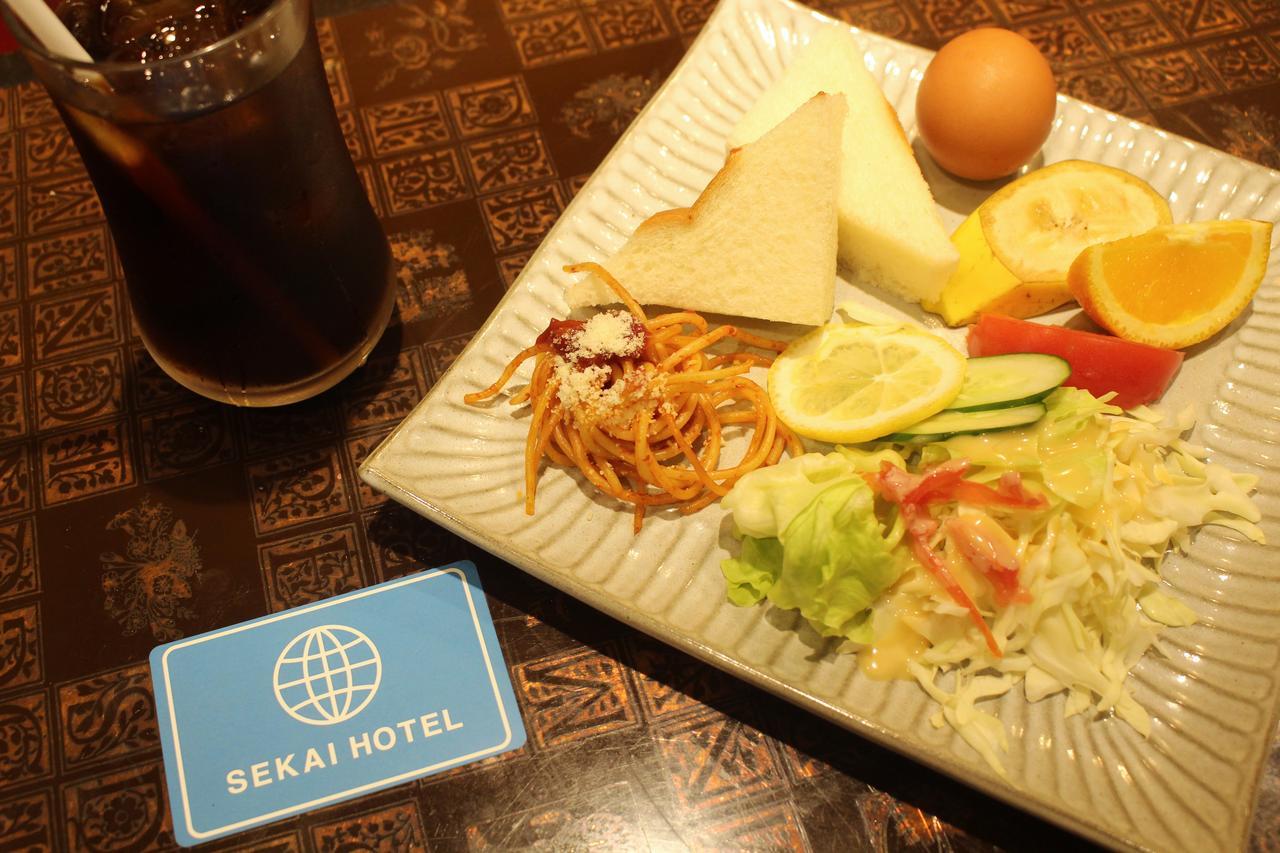 Sekai Hotel Tsuki Osaka Exterior foto